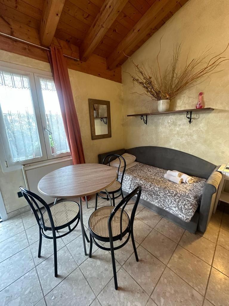 ホテル Residenza Le Dimore ヴェローナ エクステリア 写真